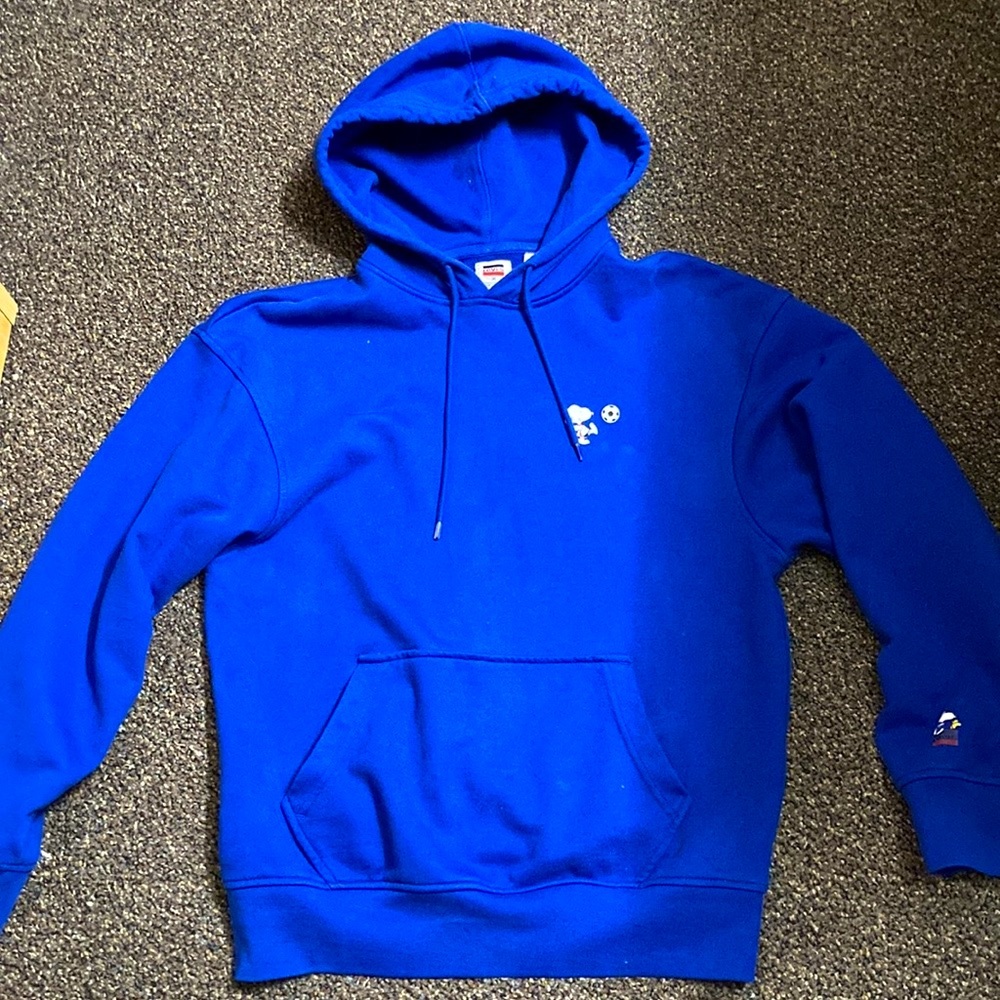 Levis x Peanuts hoodie